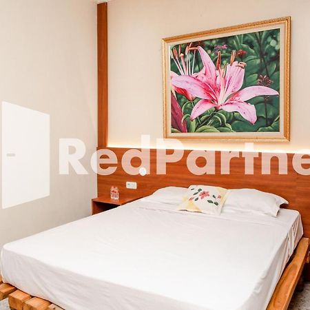 Hotel Mango House Semarang Redpartner Exteriér fotografie