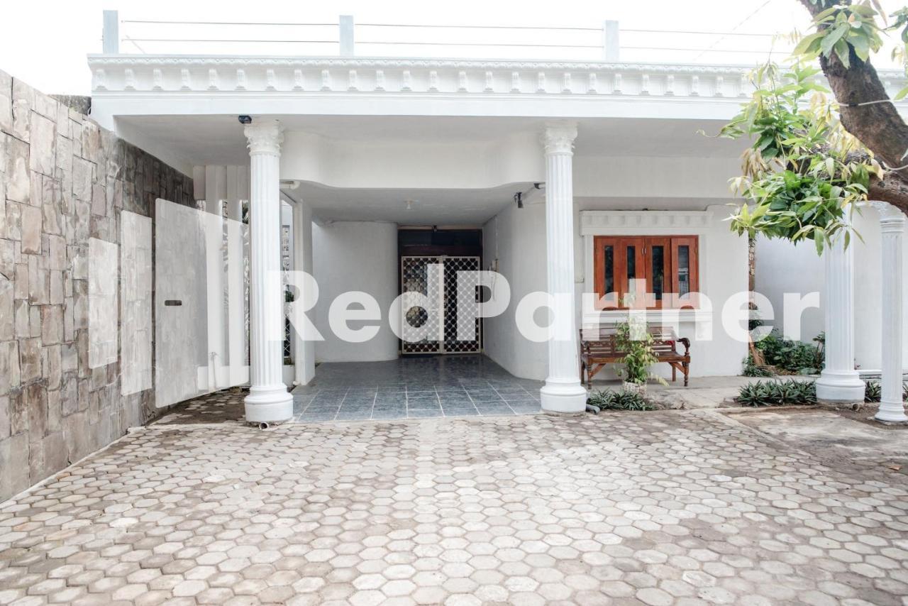 Hotel Mango House Semarang Redpartner Exteriér fotografie