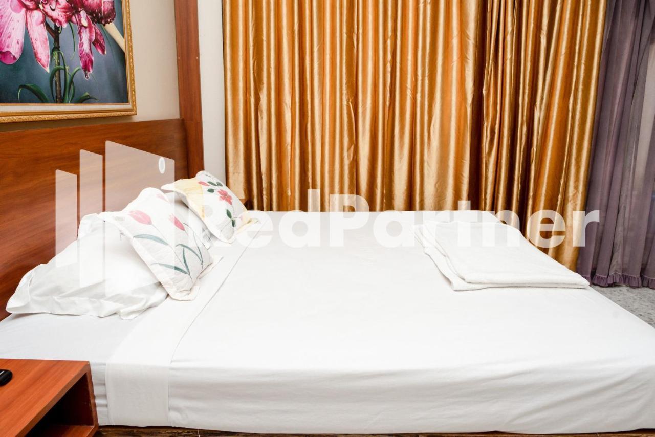 Hotel Mango House Semarang Redpartner Exteriér fotografie